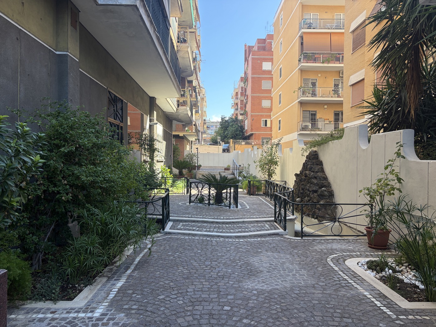 Appartamento arredato in affitto a Roma
