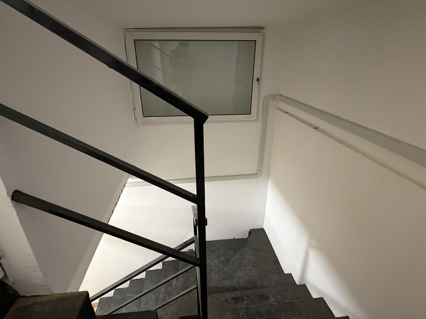 Negozio ristrutturato a Roma