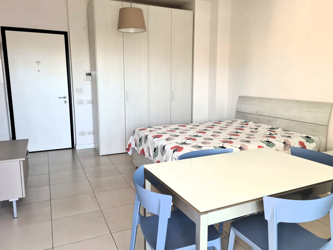 Monolocale arredato in affitto a Roma