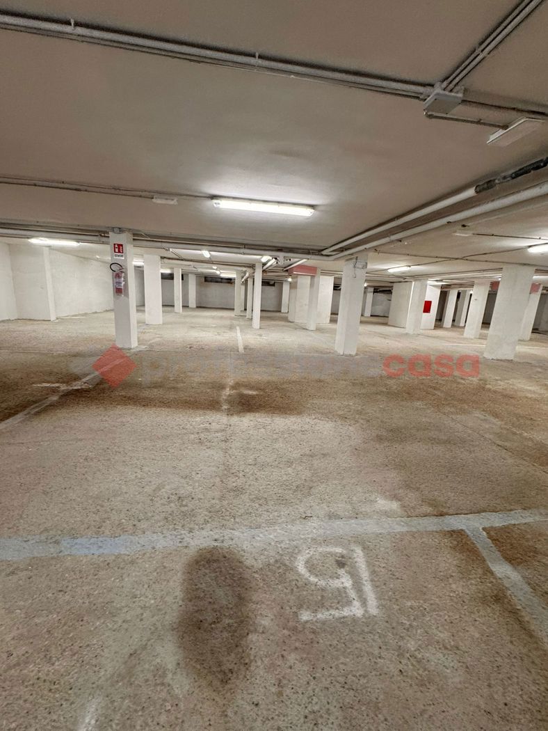 Box/Garage 14mq in vendita a Bari