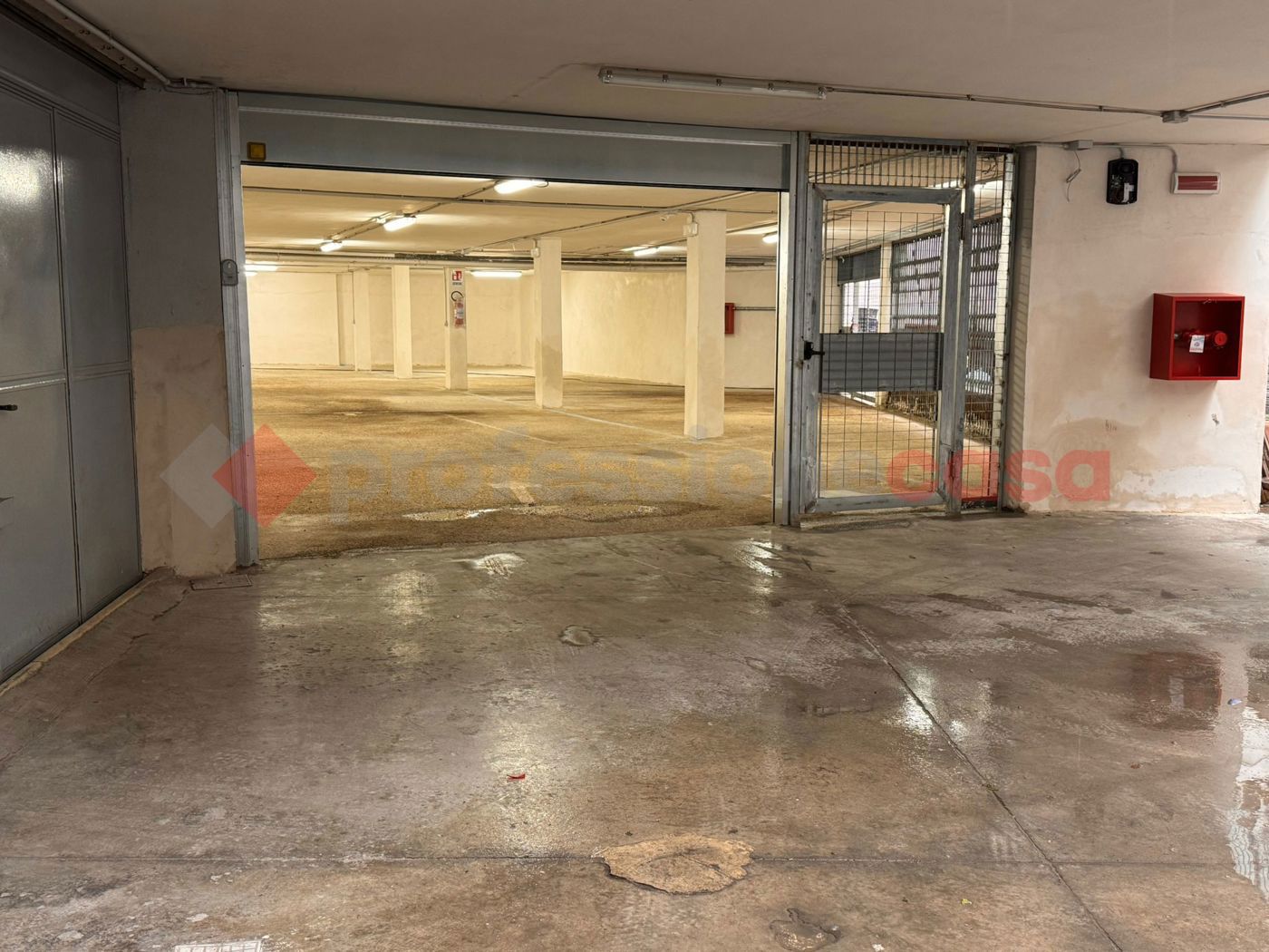 Box/Garage 14mq in vendita a Bari