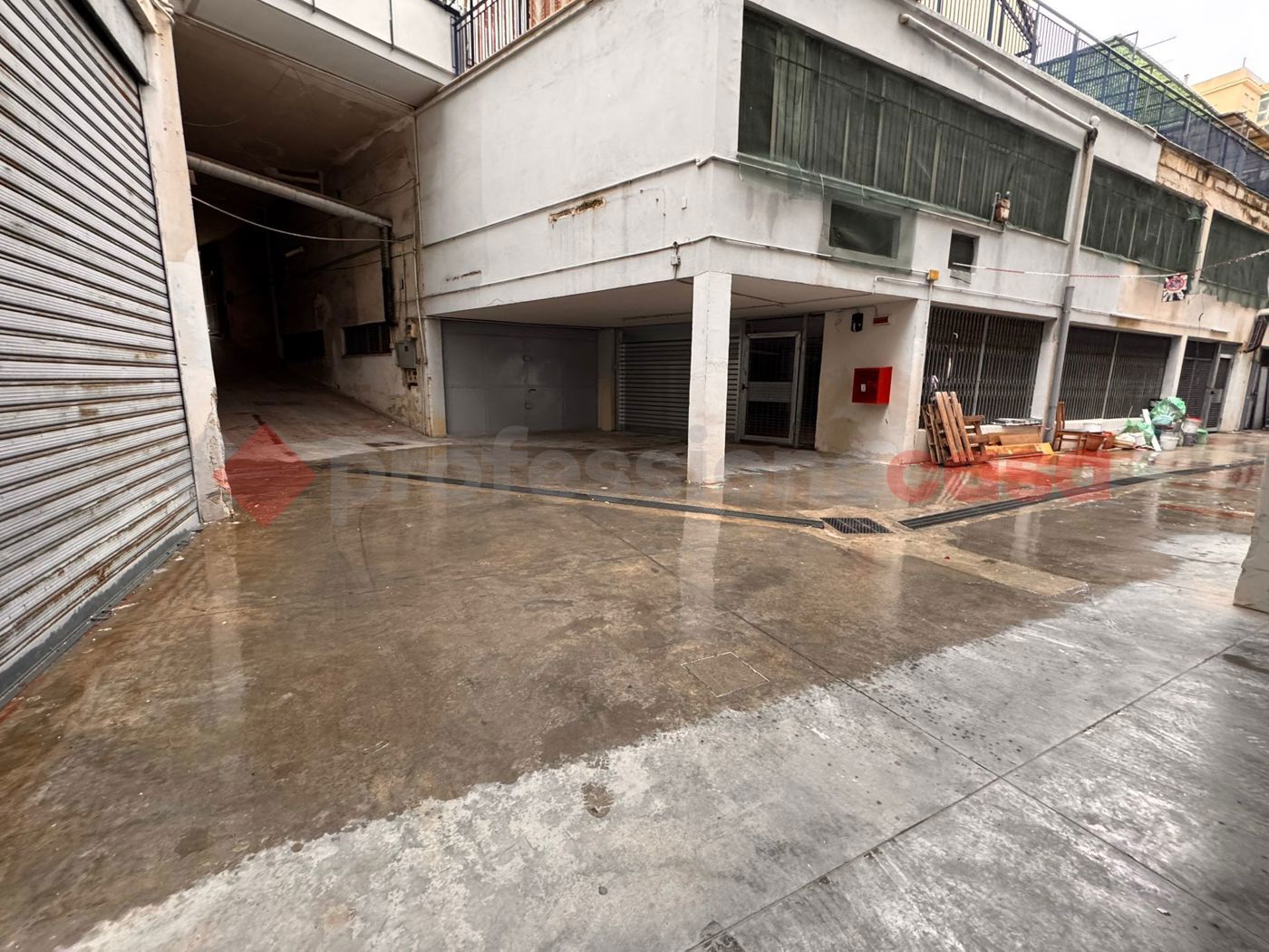 Box/Garage 14mq in vendita a Bari