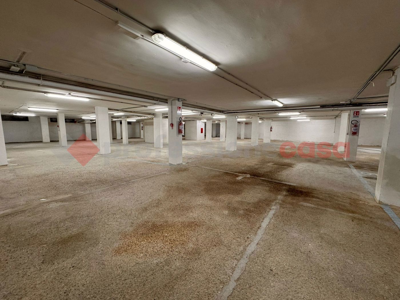 Box/Garage 14mq in vendita a Bari