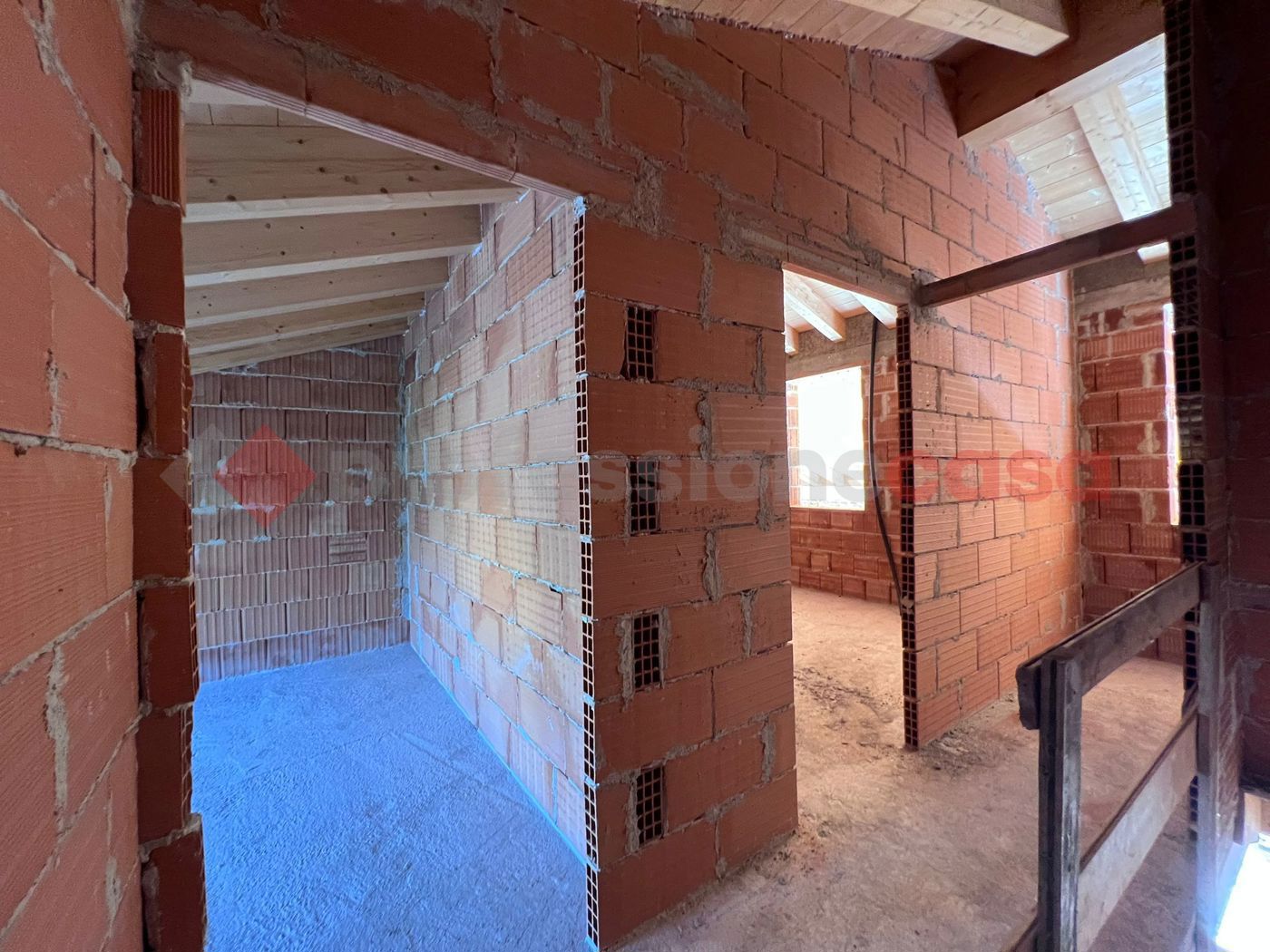 Villa nuova a Roveredo di Gu�