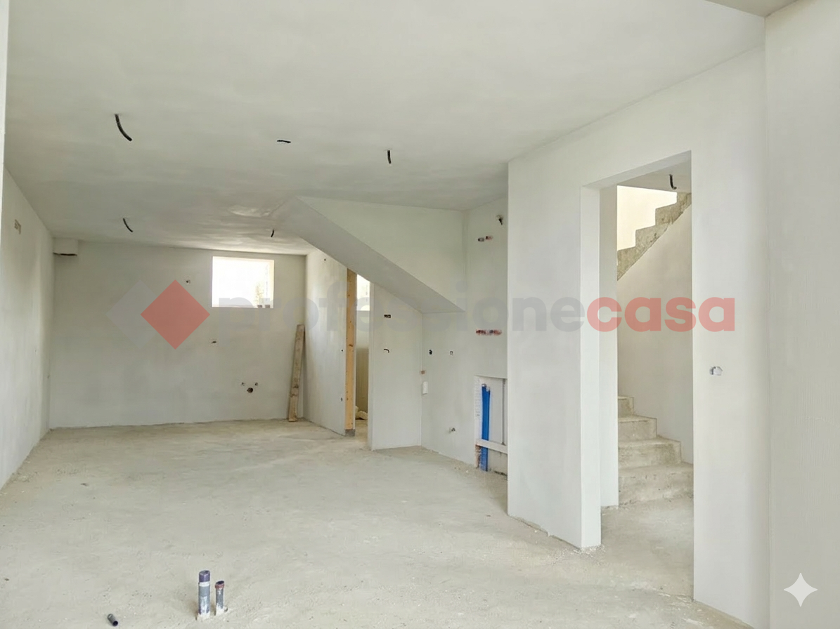 Villa nuova a Roveredo di Gu�