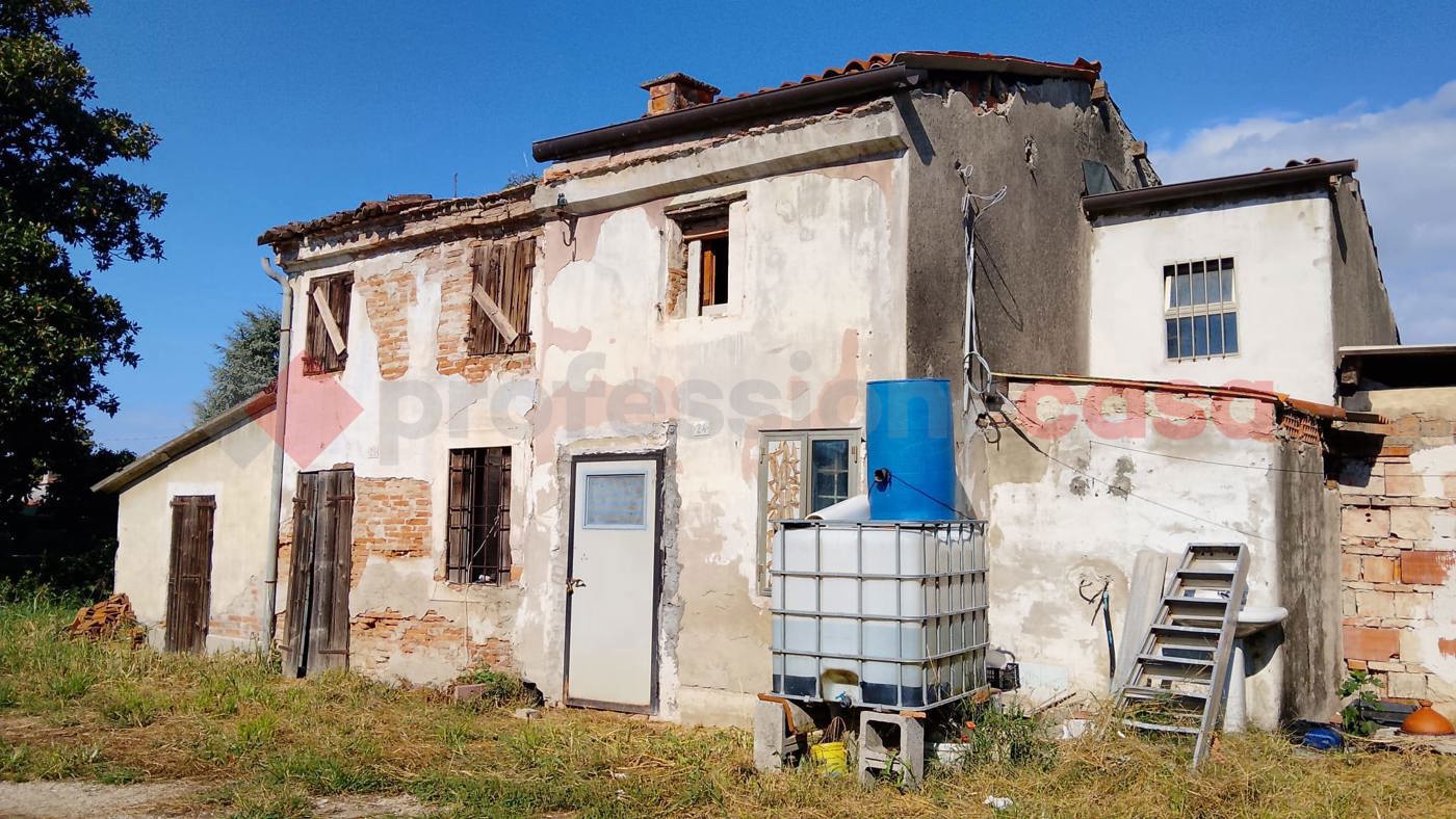 Rustico in vendita a Roverchiara