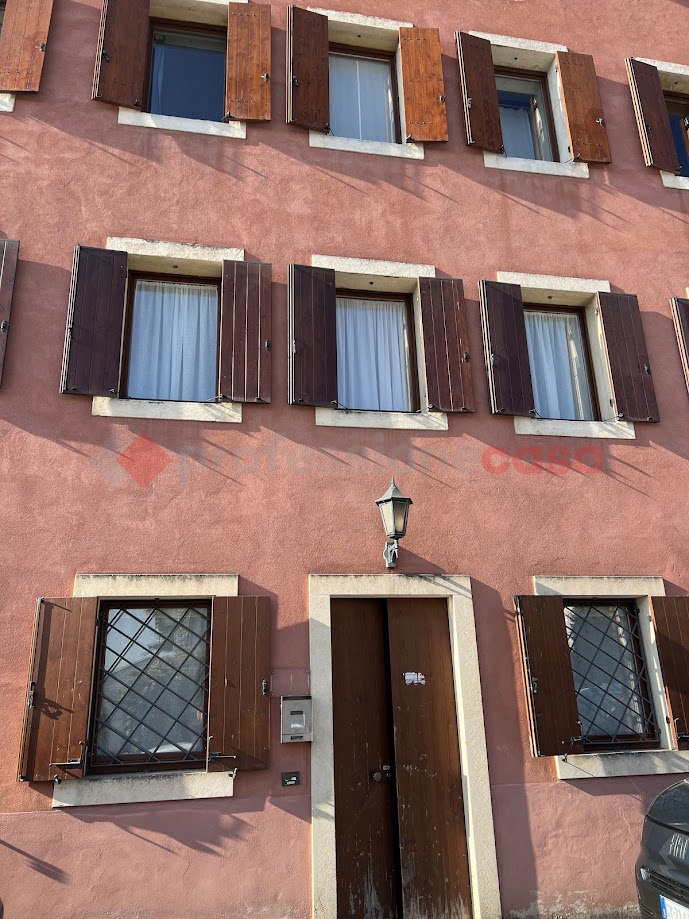 Bilocale da ristrutturare a Verona