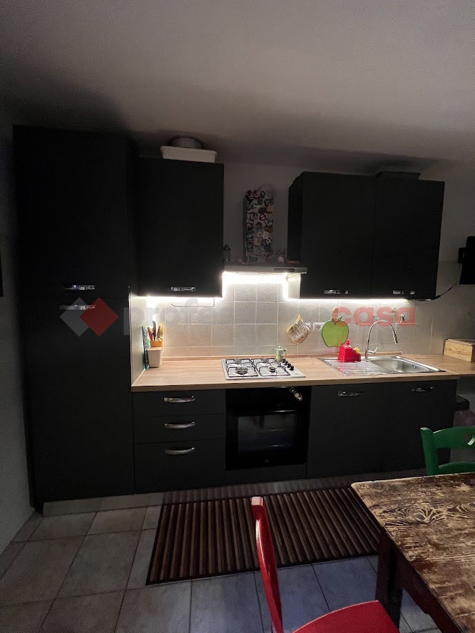 Quadrilocale con box a Verona