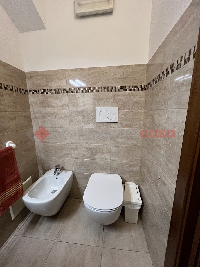 Quadrilocale con box a Verona