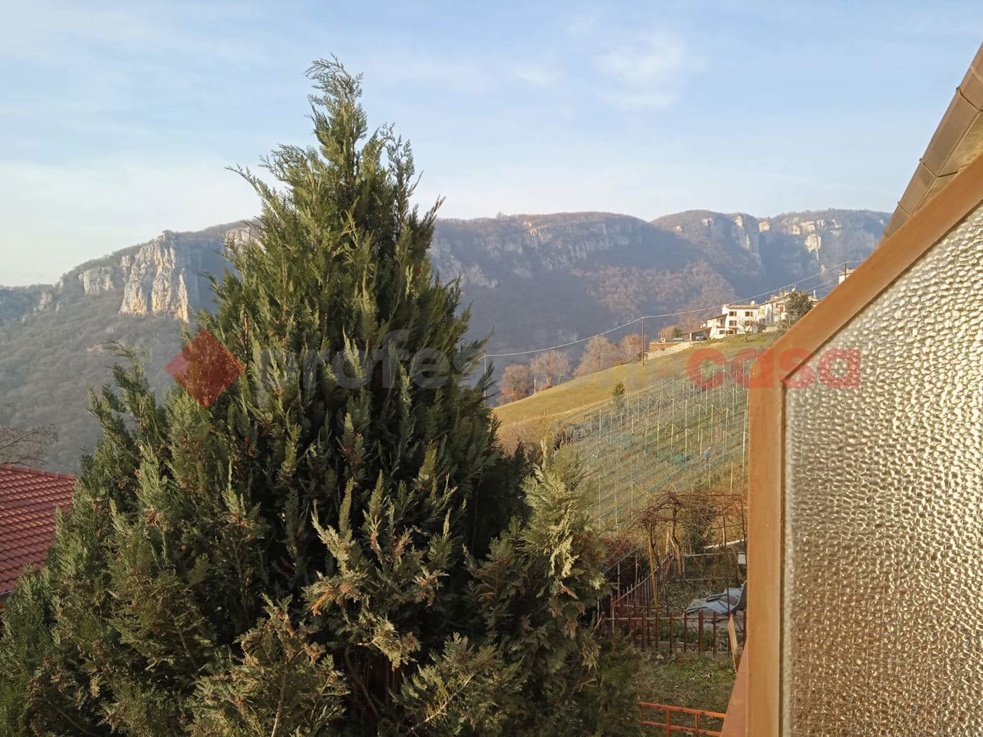 Bilocale arredato in affitto a Bosco Chiesanuova