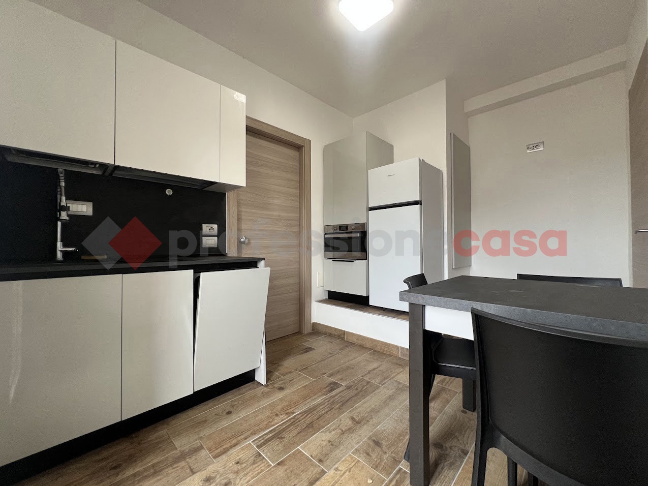 Trilocale arredato in affitto a Verona