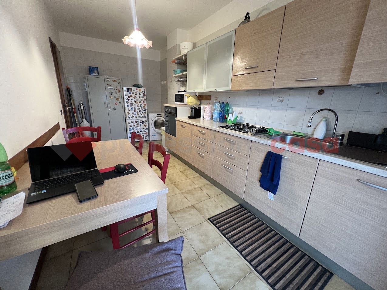 Quadrilocale arredato in affitto a Verona