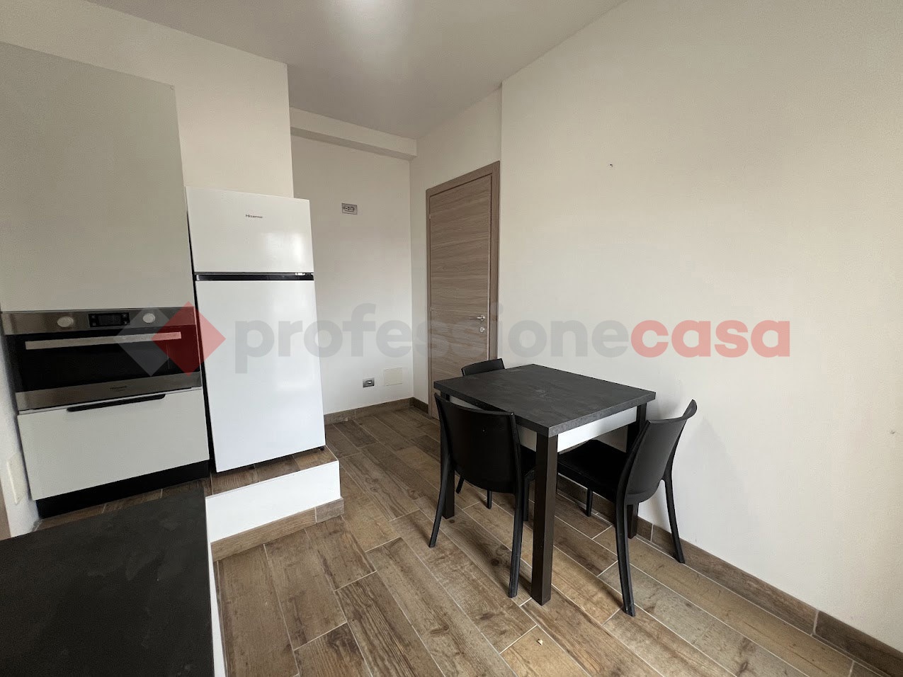 Trilocale arredato in affitto a Verona