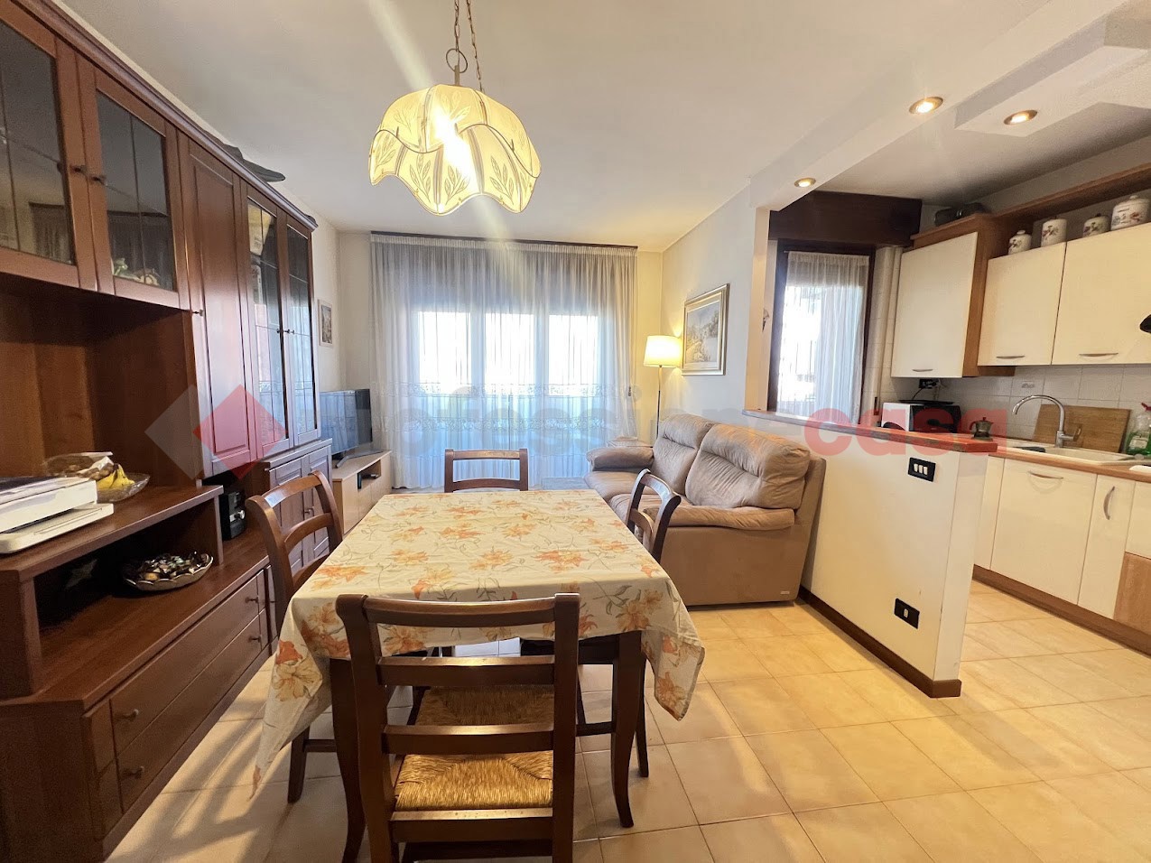 Bilocale arredato in affitto a Verona