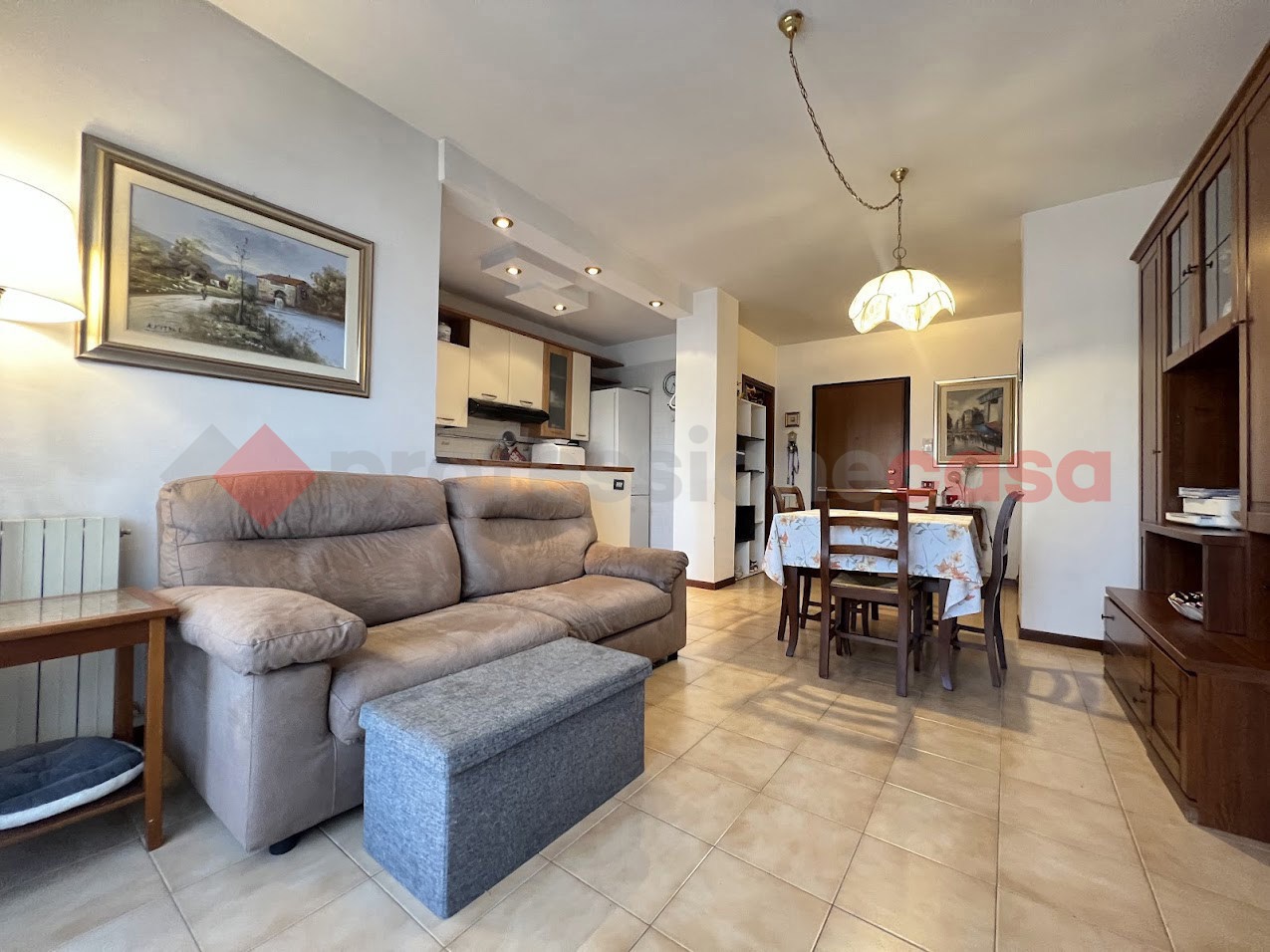 Bilocale arredato in affitto a Verona