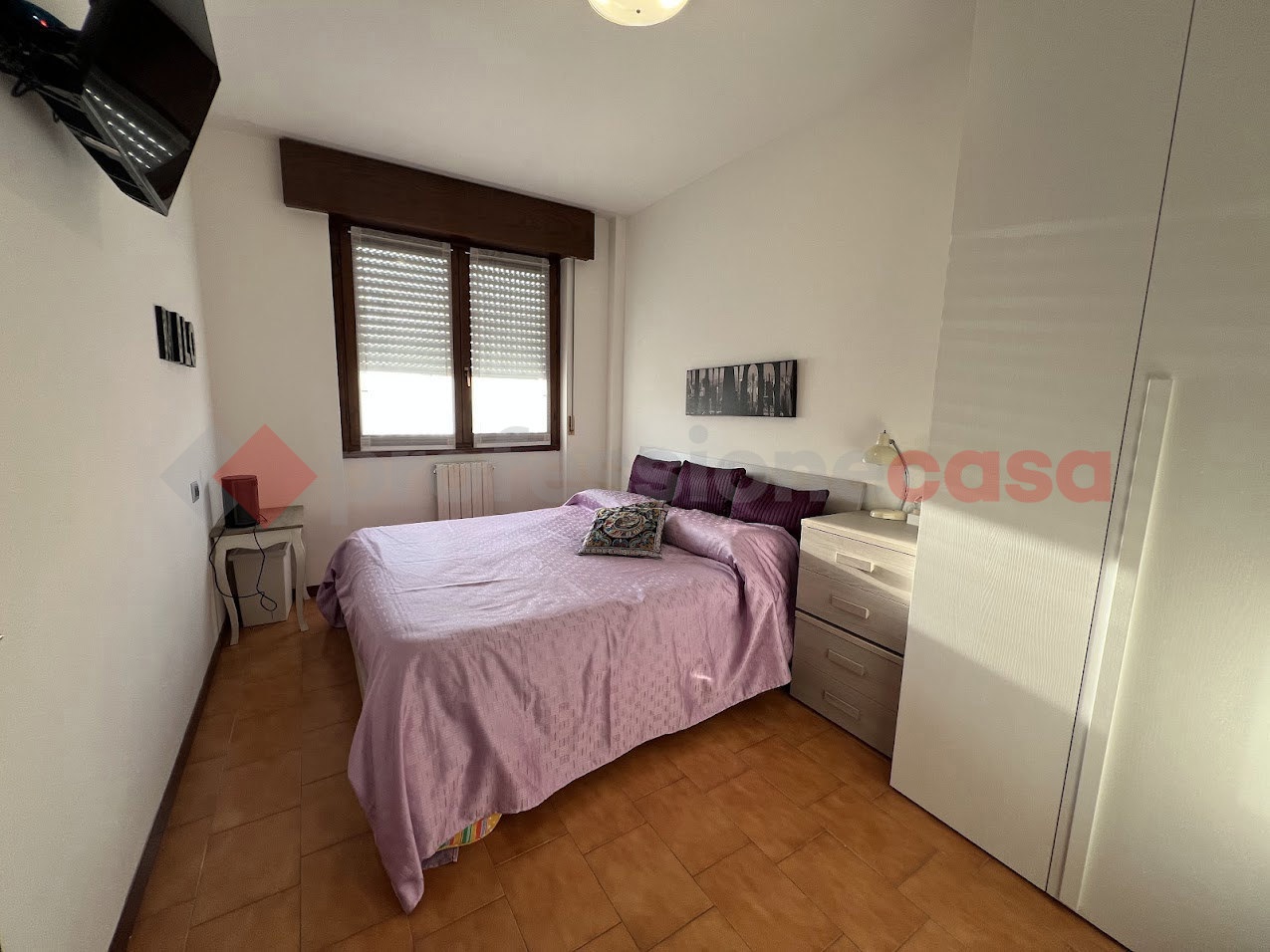 Quadrilocale arredato in affitto a Verona