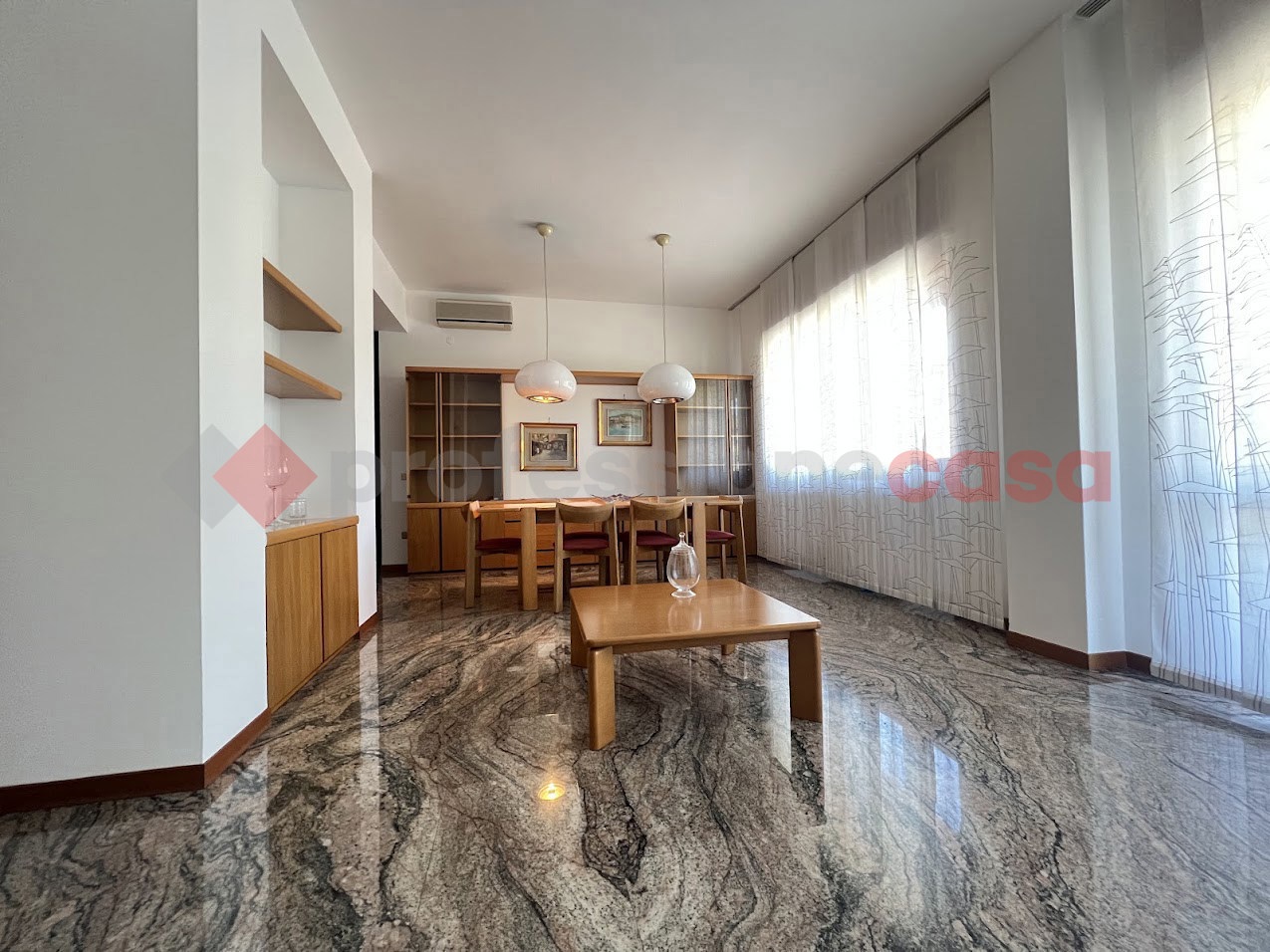 Appartamento arredato in affitto a Verona