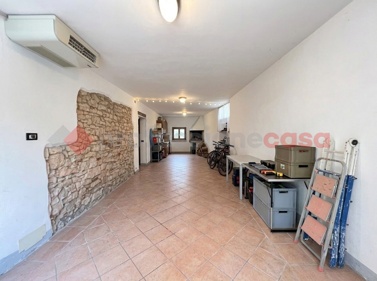 Quadrilocale con giardino a Grezzana