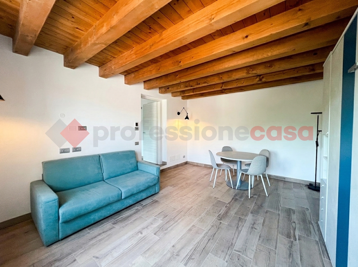 Trilocale ristrutturato a Verona