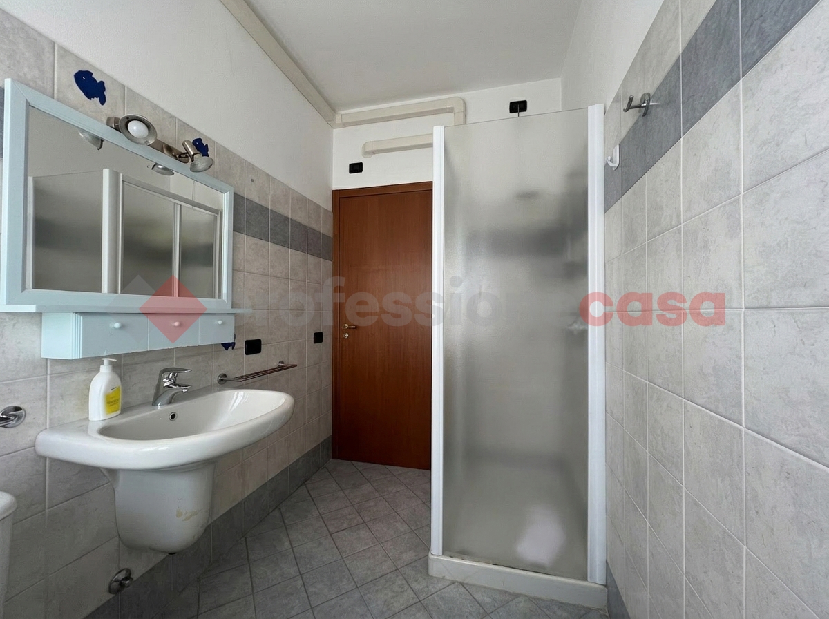 Bilocale in vendita a Desenzano del Garda