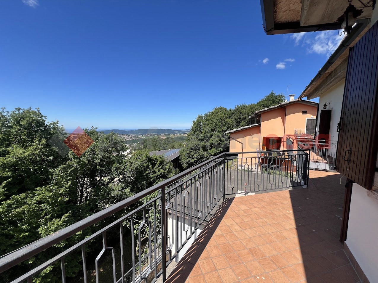 Appartamento in vendita a Rover� Veronese
