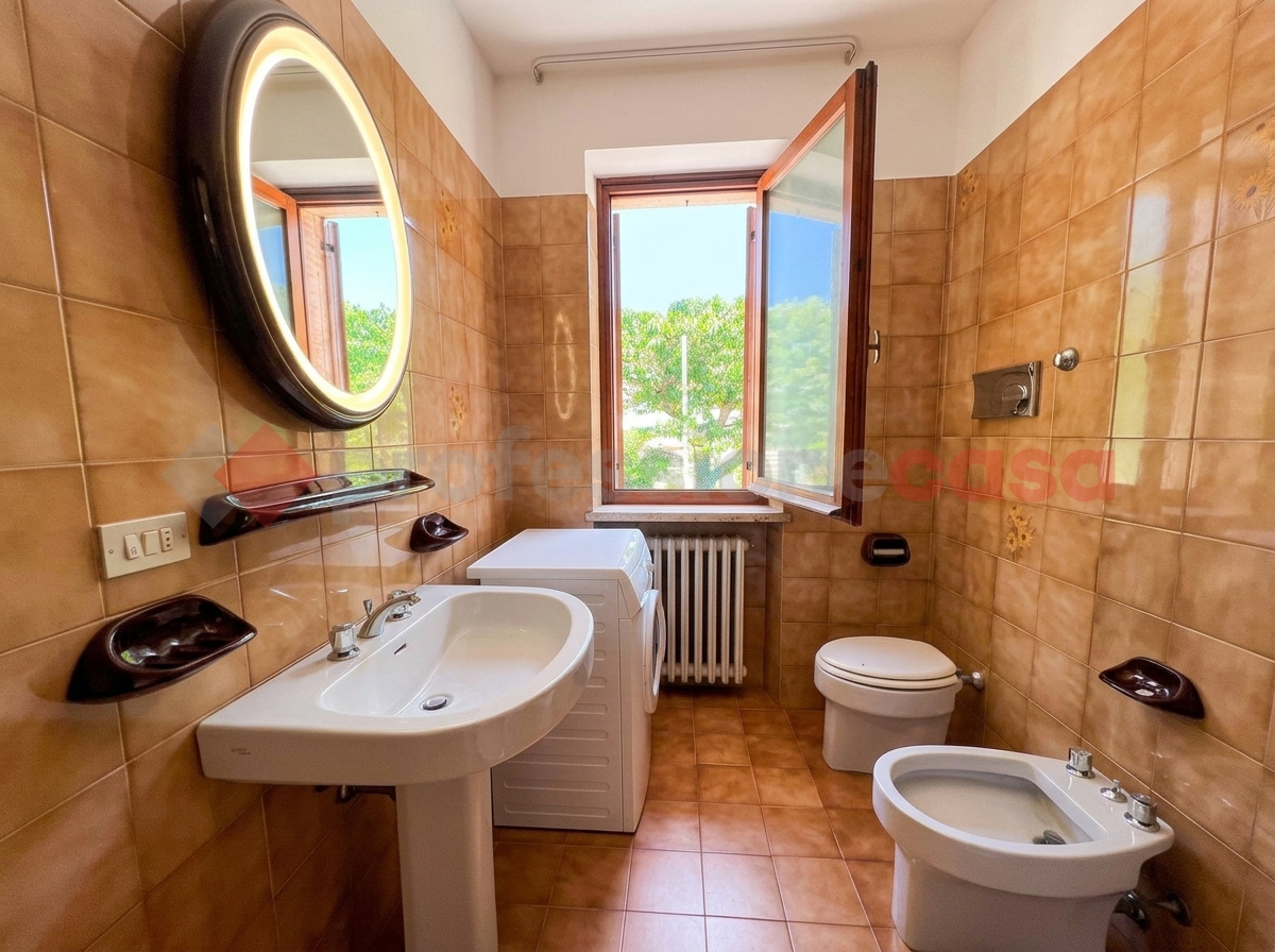 Appartamento in vendita a Rover� Veronese