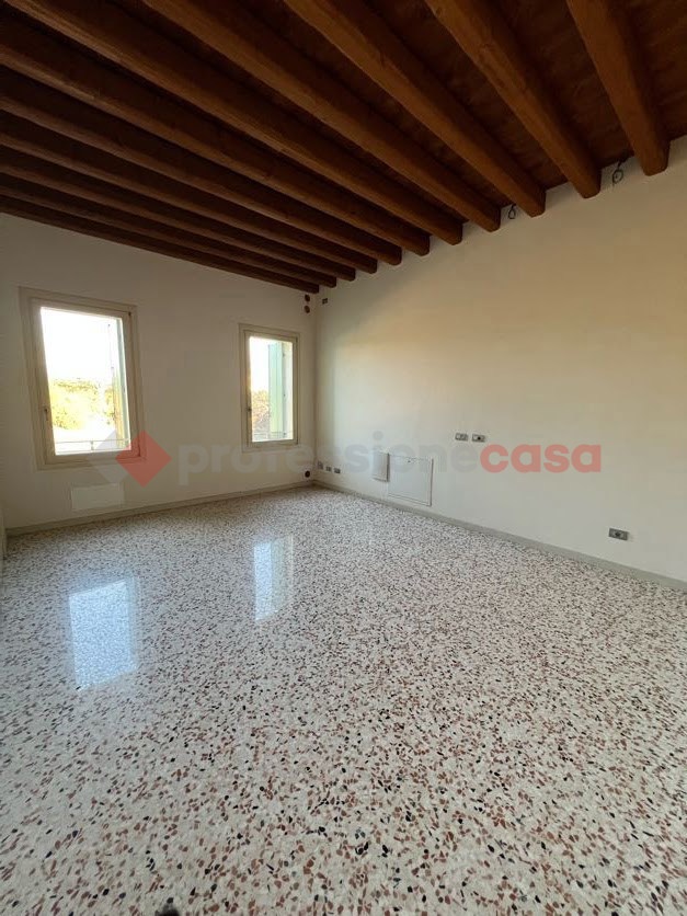 Appartamento ristrutturato a Stra
