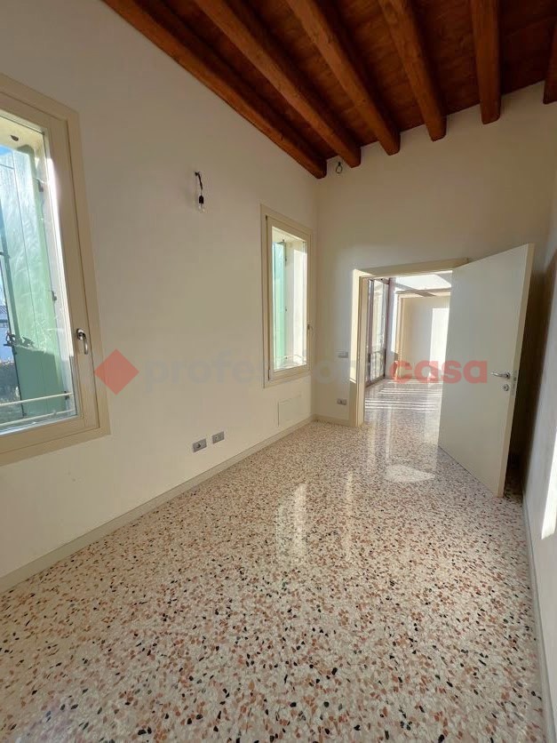 Appartamento ristrutturato a Stra