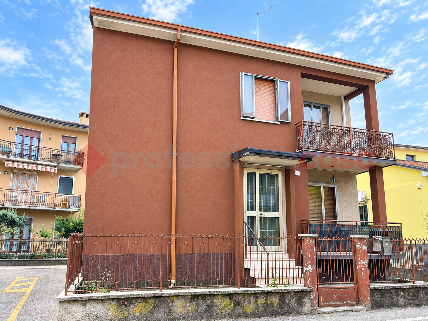 Casa indipendente con giardino a San Martino Buon Albergo