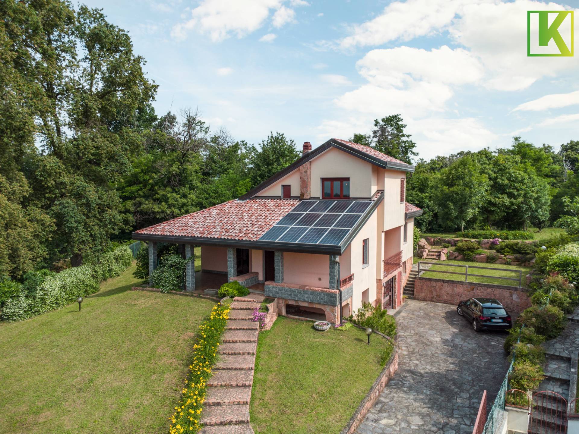 Casa singola in vendita a Caronno Varesino