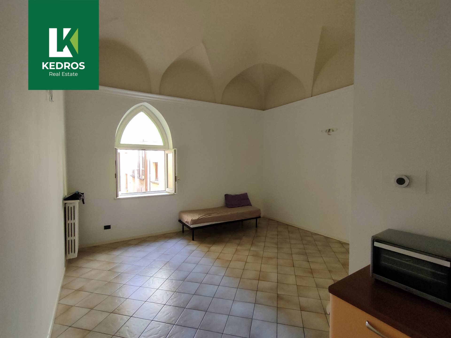 Appartamento Bilocale in affitto a Varese, Centro