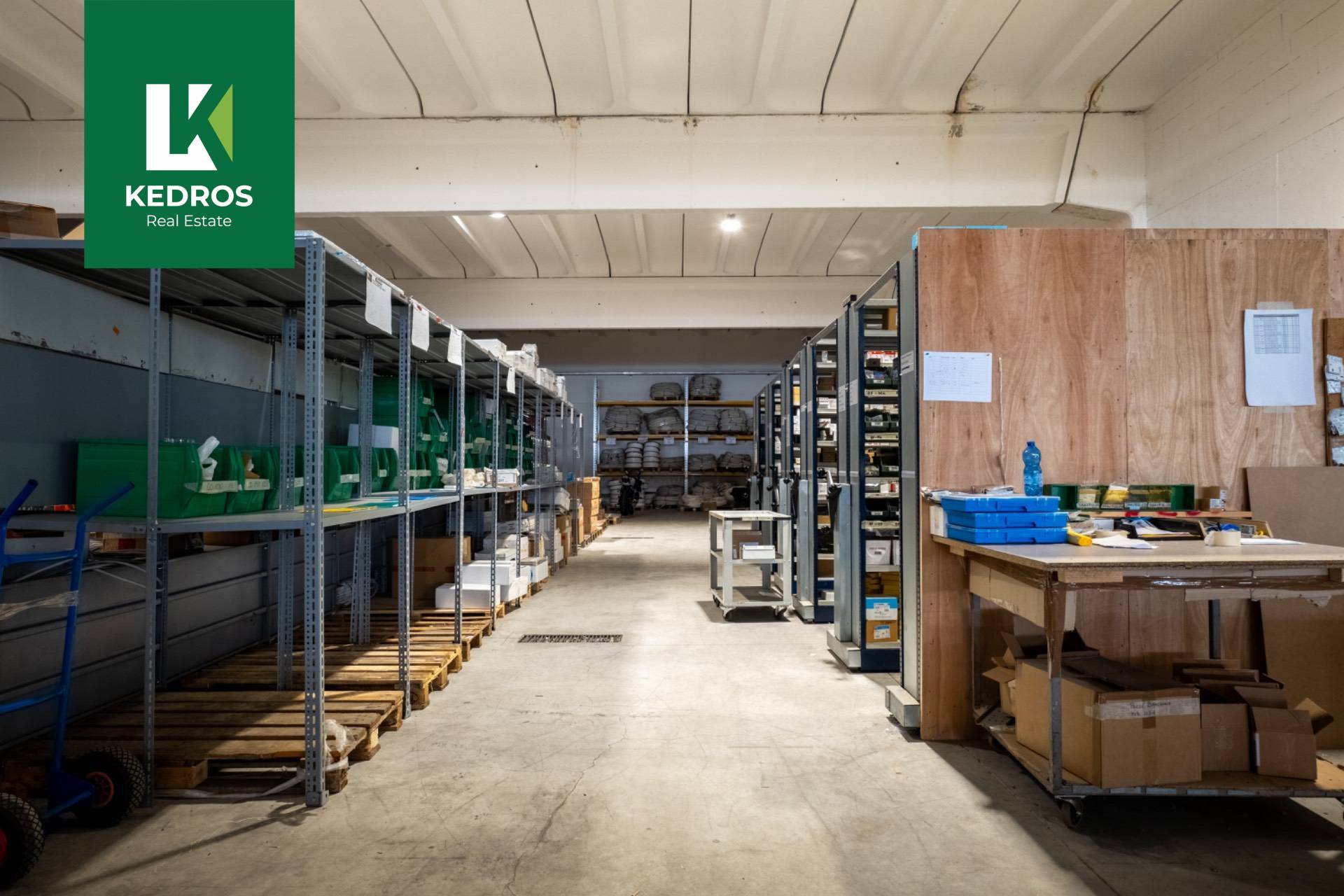 Capannone Industriale in vendita a Binago