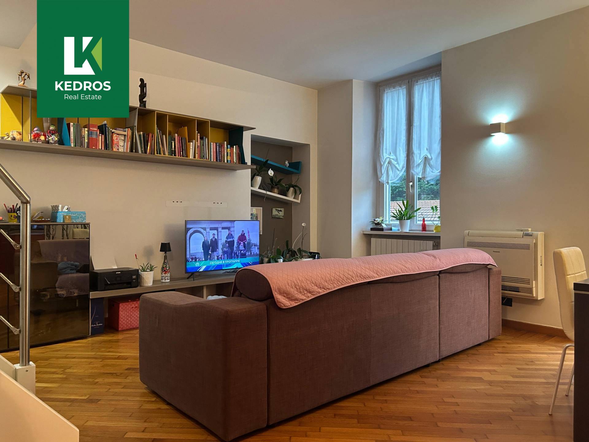 Appartamento Quadrilocale in vendita a Varese, Centro