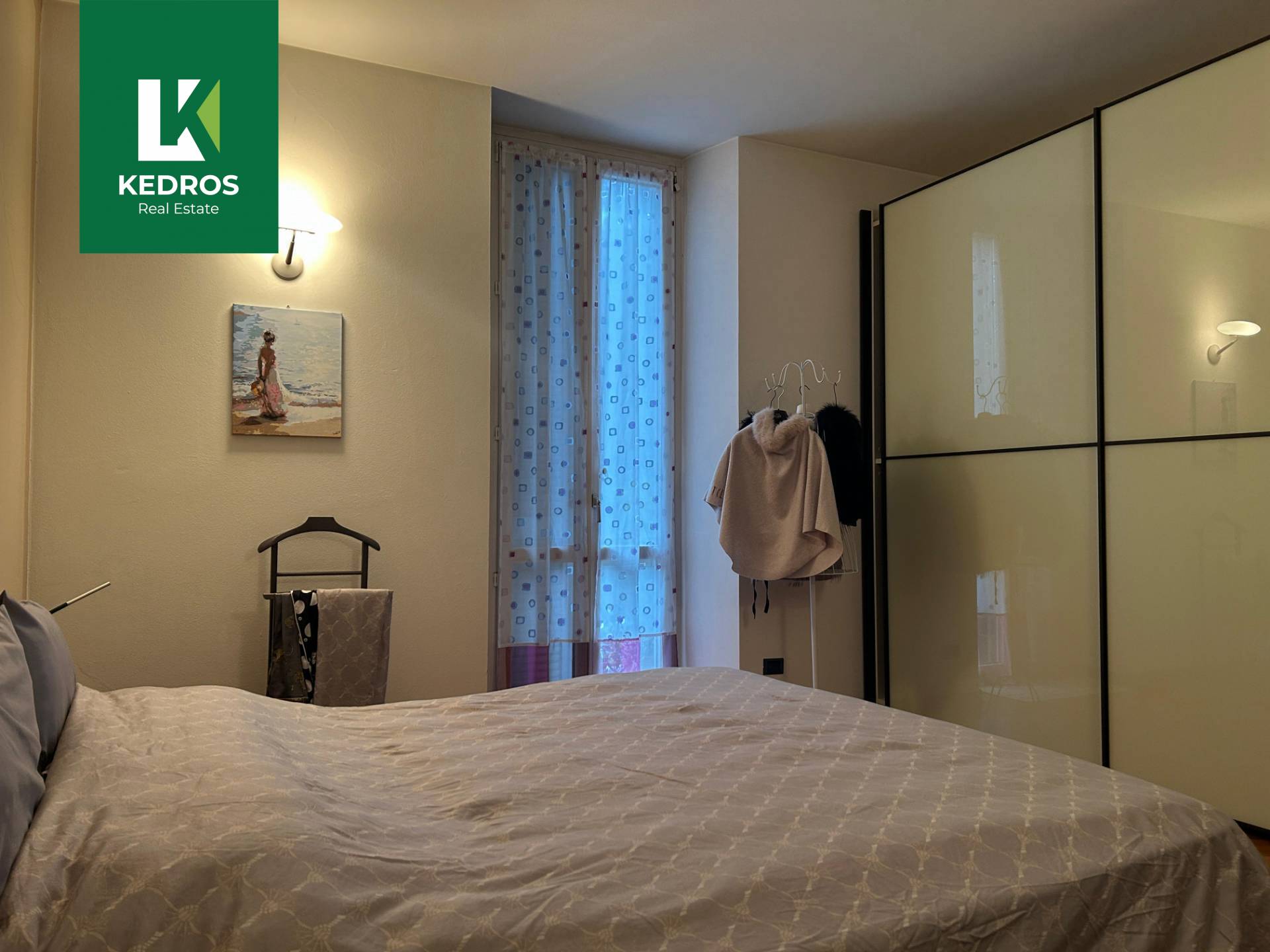 Appartamento Quadrilocale in vendita a Varese, Centro