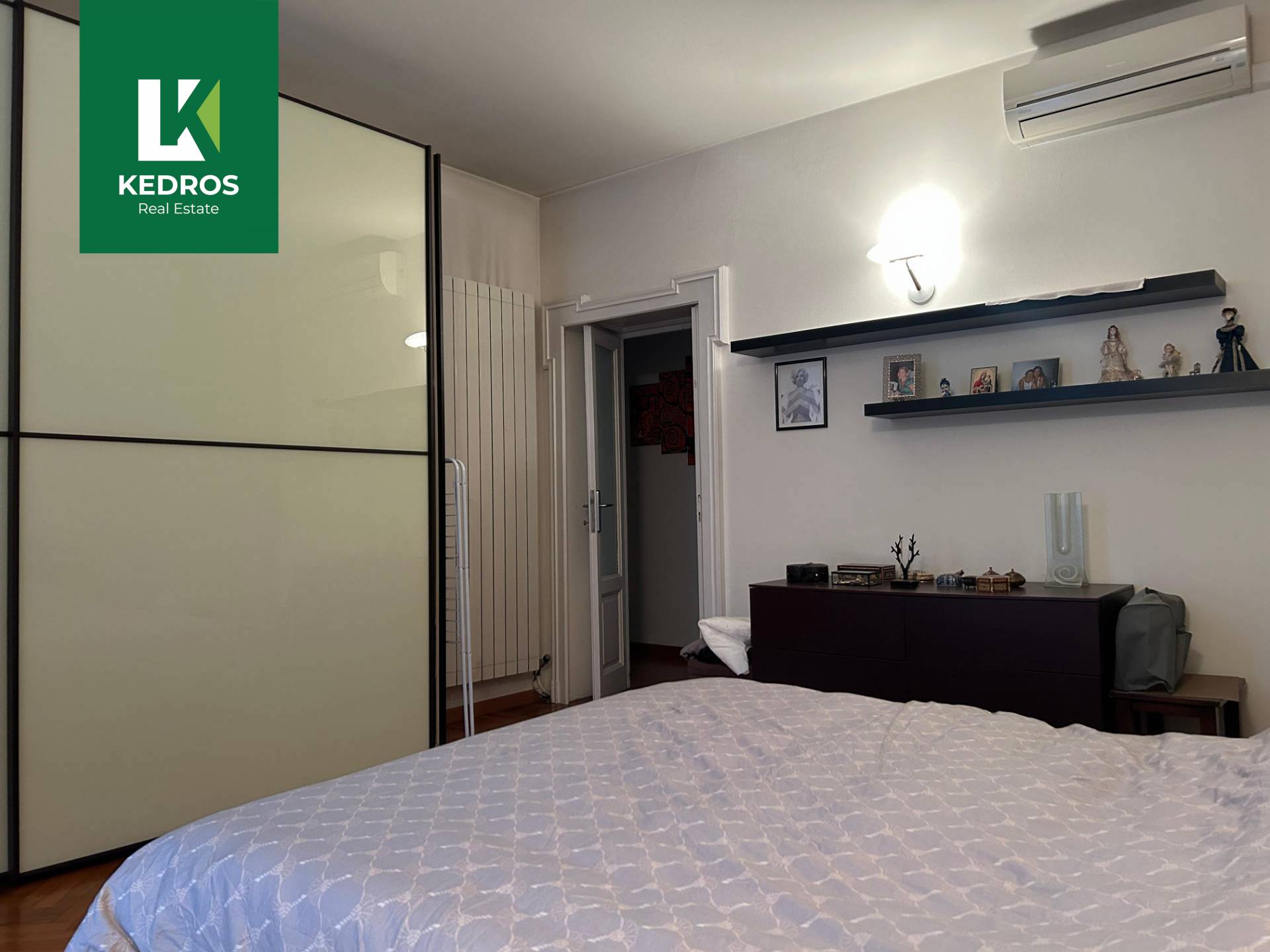 Appartamento Quadrilocale in vendita a Varese, Centro