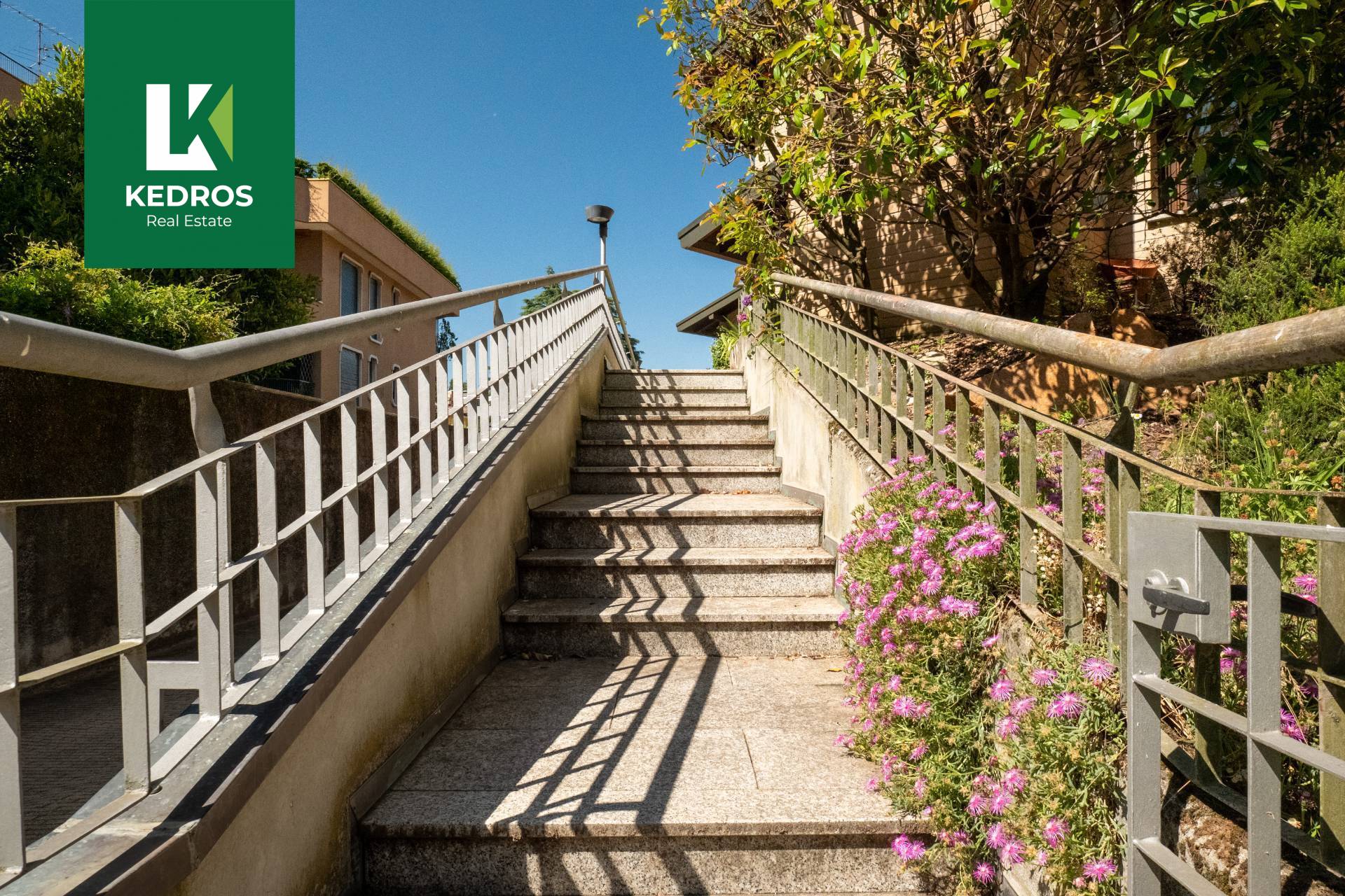 Villa a Schiera in affitto a Varese, Centro