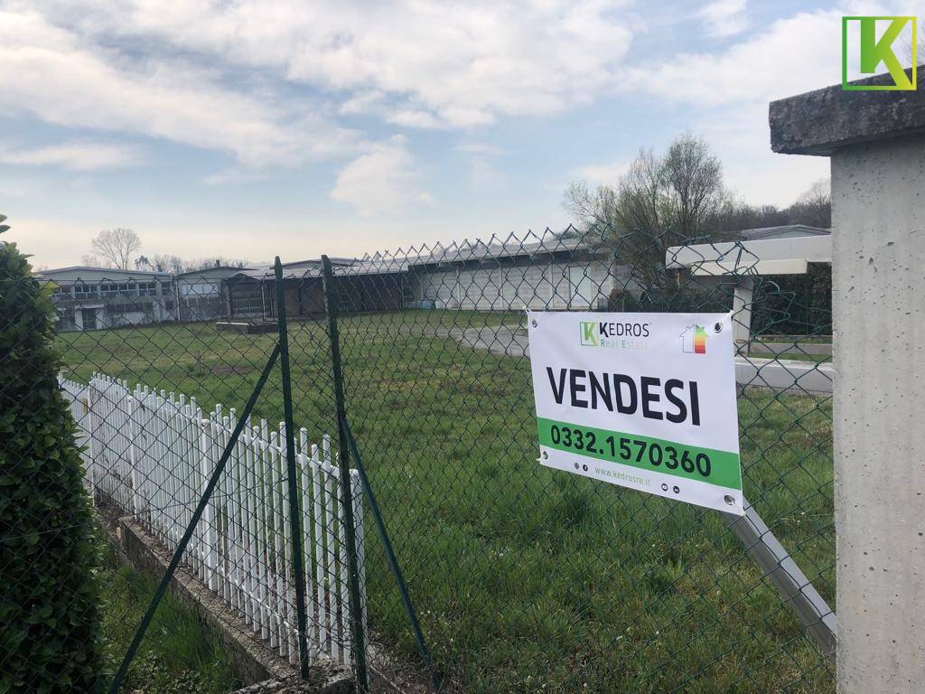 Capannone Industriale in vendita a Mornago
