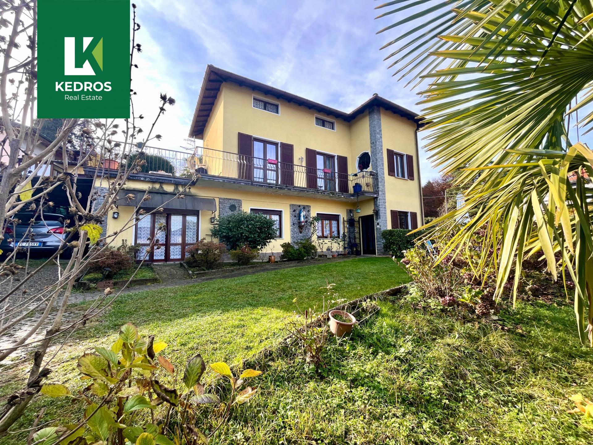 Villa in vendita a Cadegliano-Viconago, Cadegliano