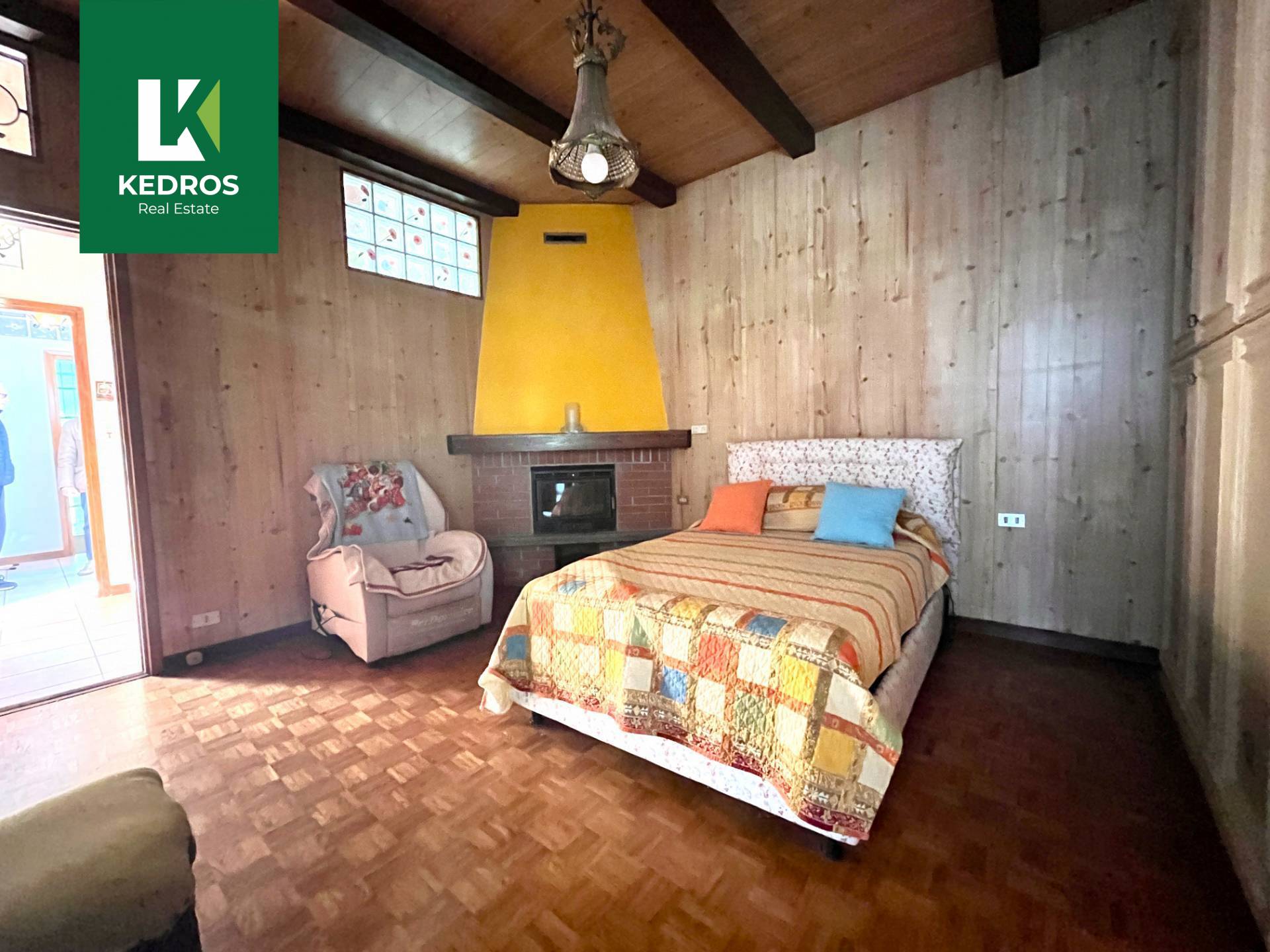 Villa in vendita a Cadegliano-Viconago