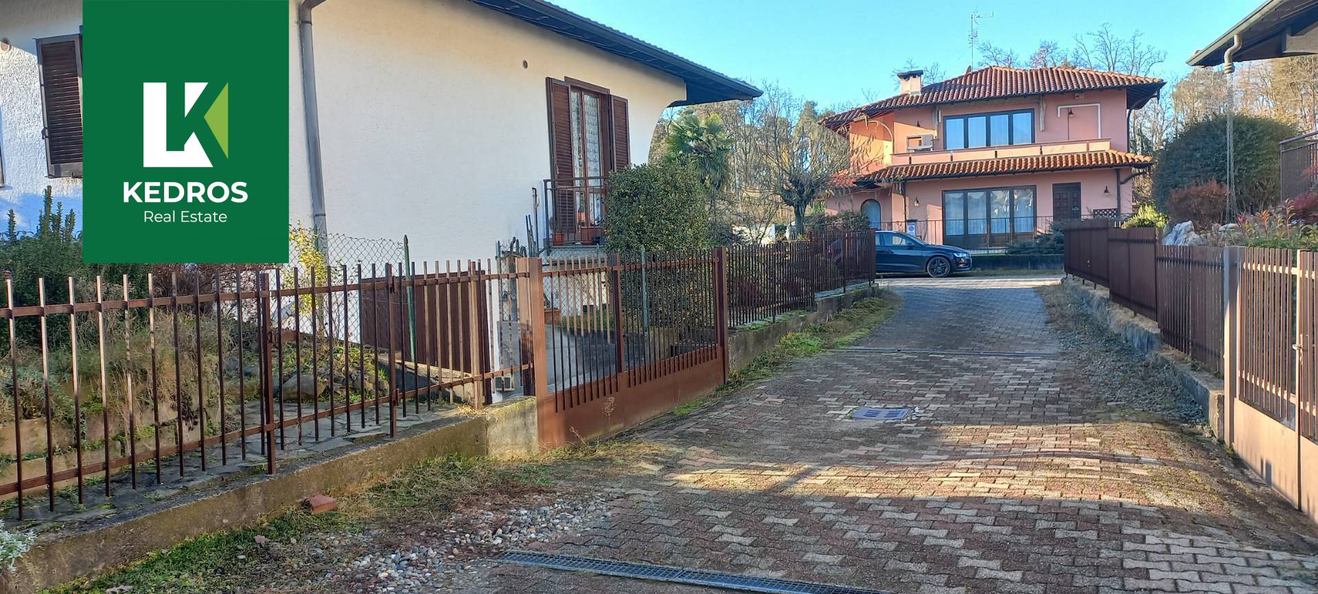 Casa semindipendente in vendita a Mornago, Crugnola