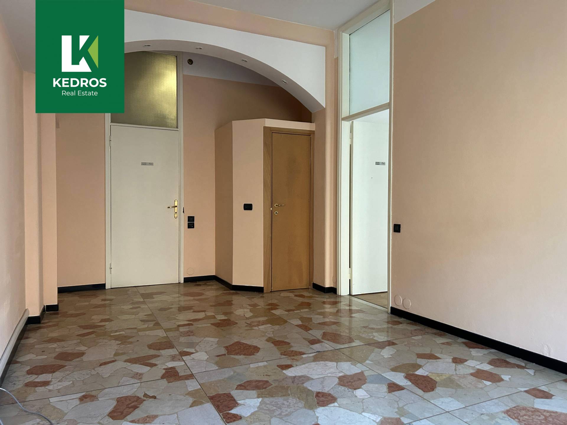 Studio/Ufficio in affitto a Varese, Centro