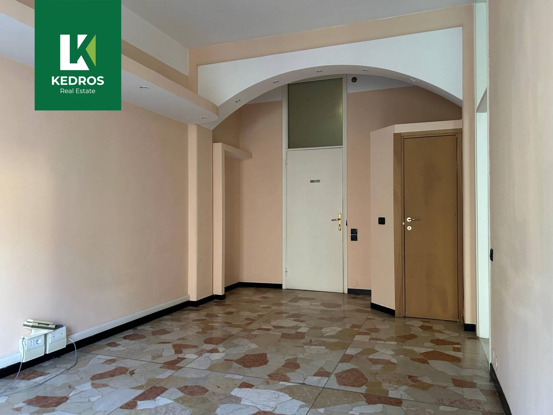 Studio/Ufficio in affitto a Varese, Centro