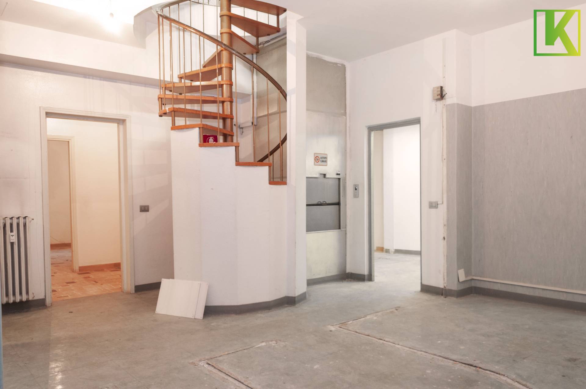 Studio/Ufficio in vendita a Busto Arsizio, Tribunale