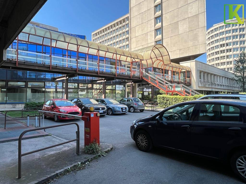 Studio/Ufficio in vendita a Brescia, Brescia Due