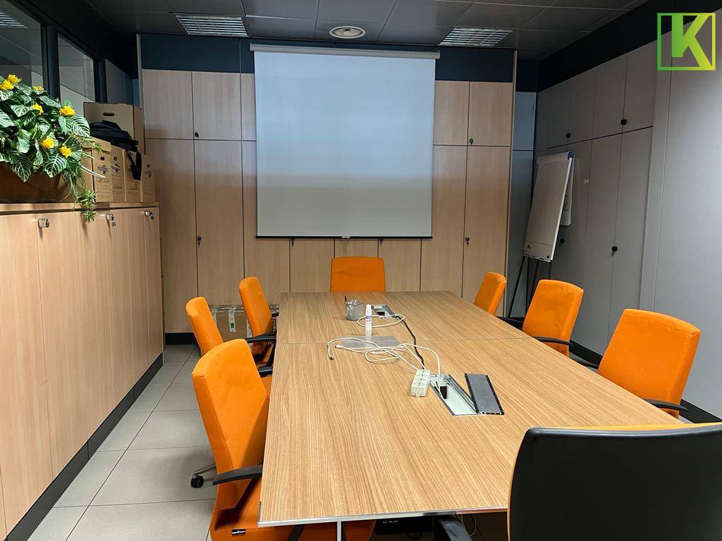 Studio/Ufficio in vendita a Brescia, Brescia Due