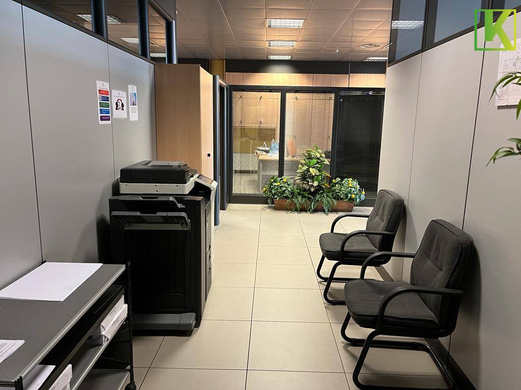 Studio/Ufficio in vendita a Brescia, Brescia Due