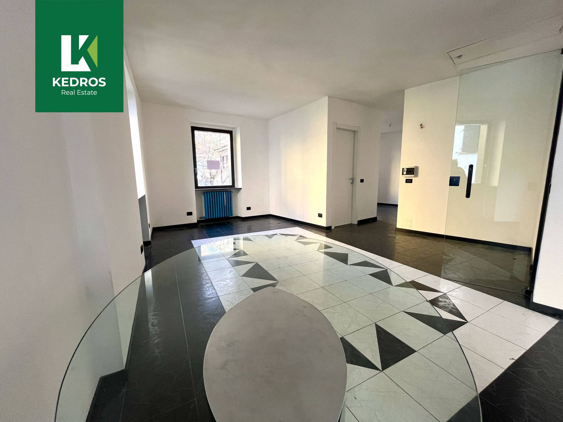 Studio/Ufficio in affitto a Varese, Centro