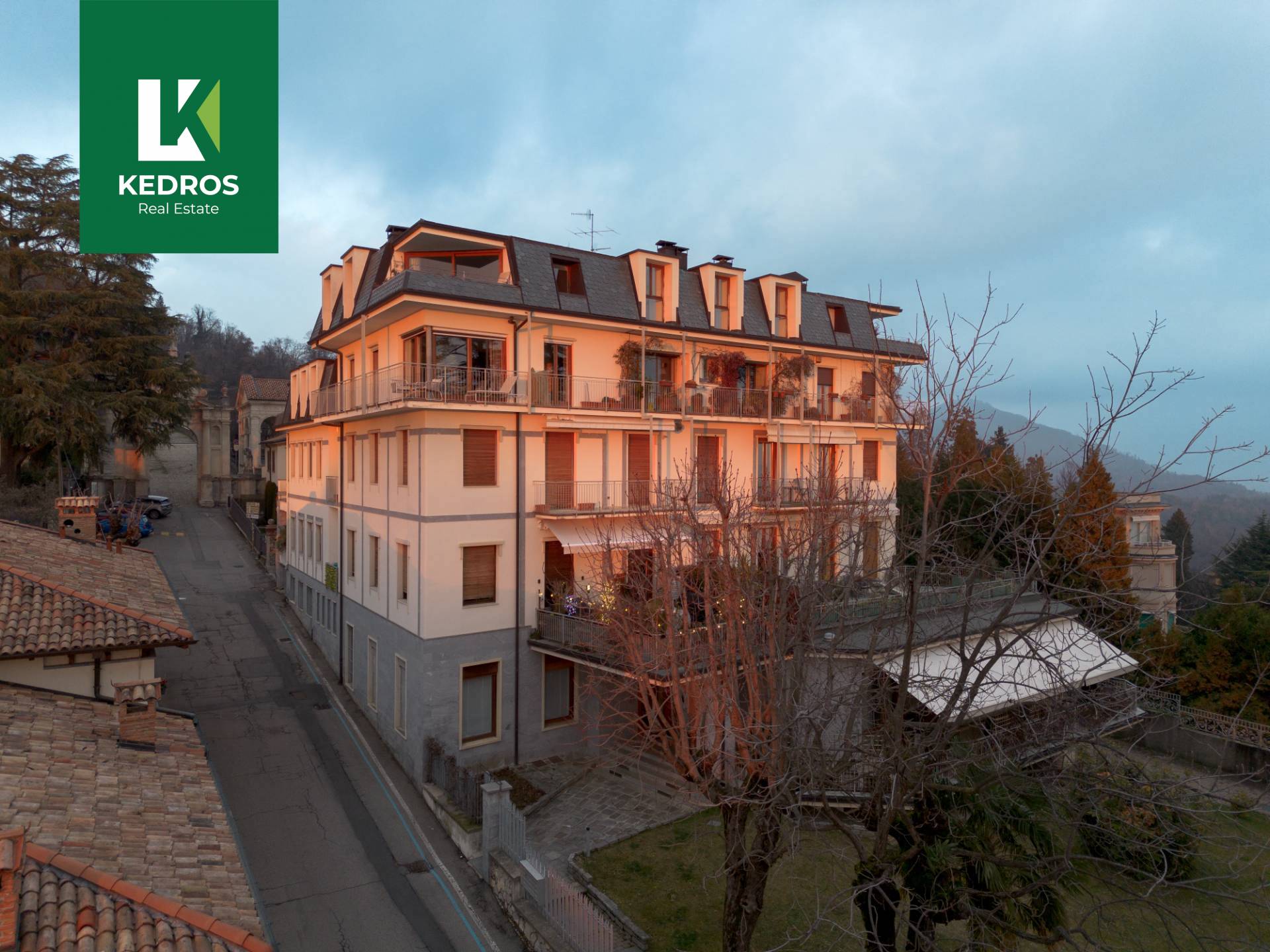 Appartamento in affitto a Varese, Santa Maria del Monte