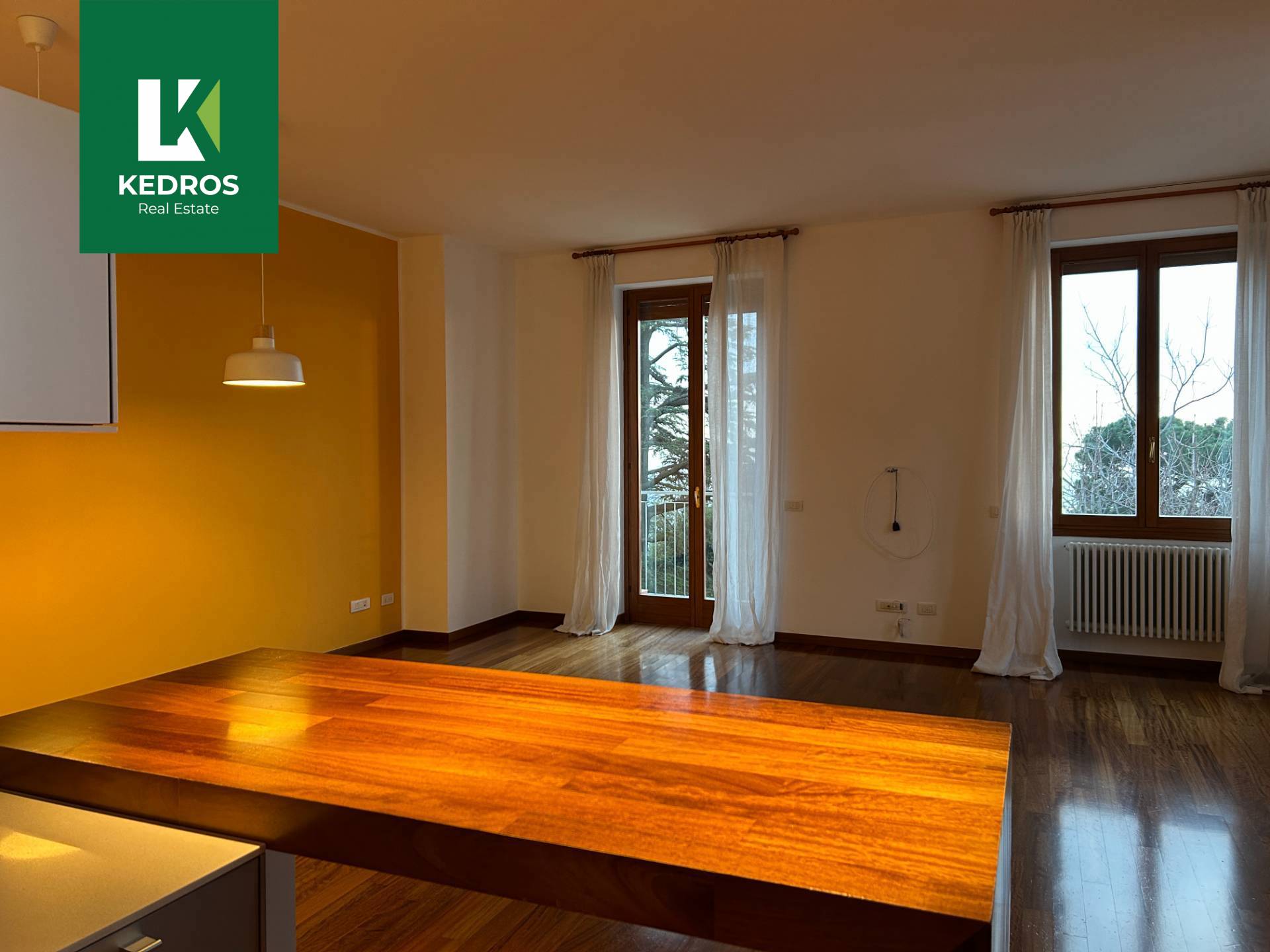 Appartamento in affitto a Varese, Santa Maria del Monte