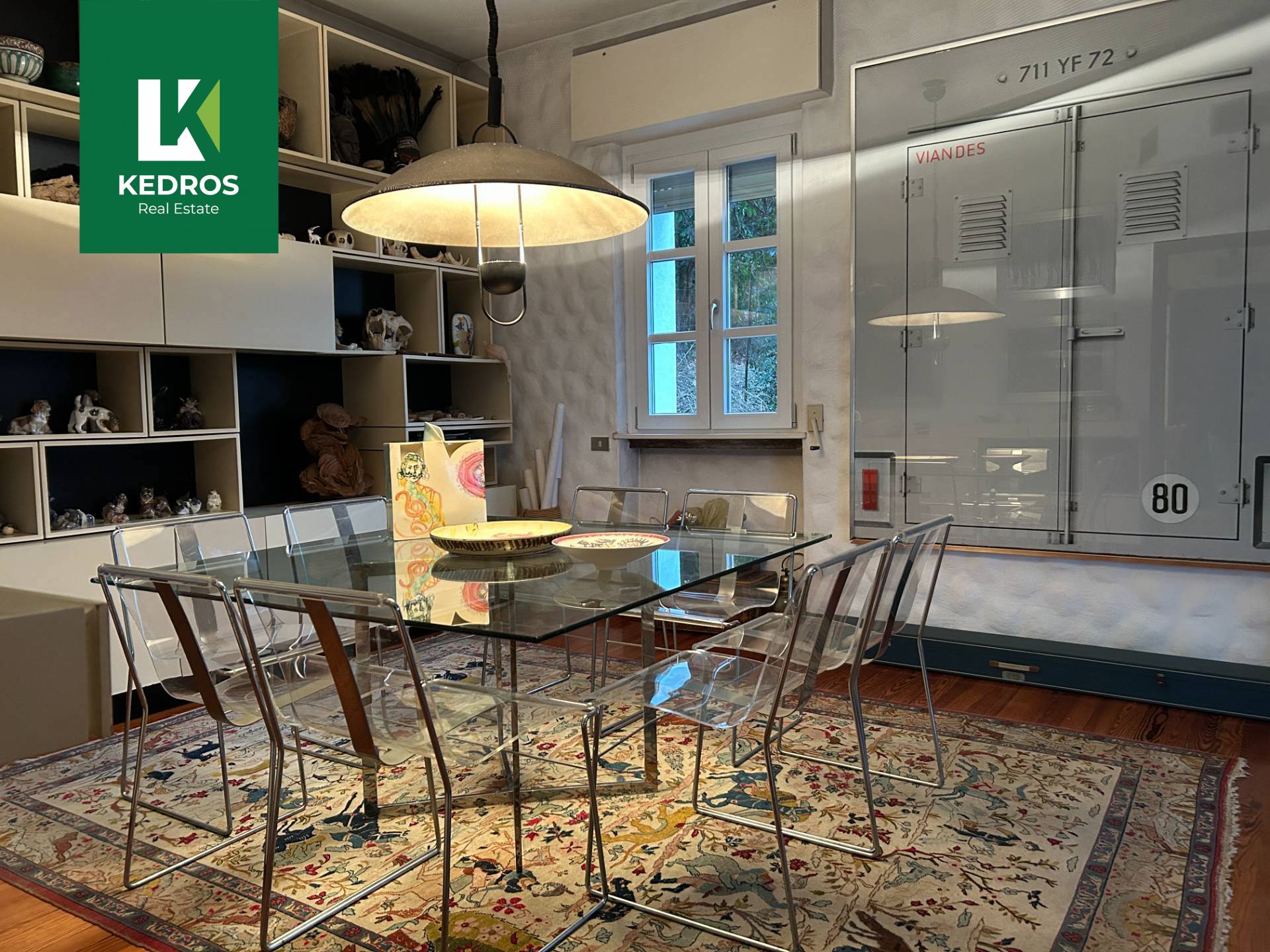 Villa in vendita a Comerio